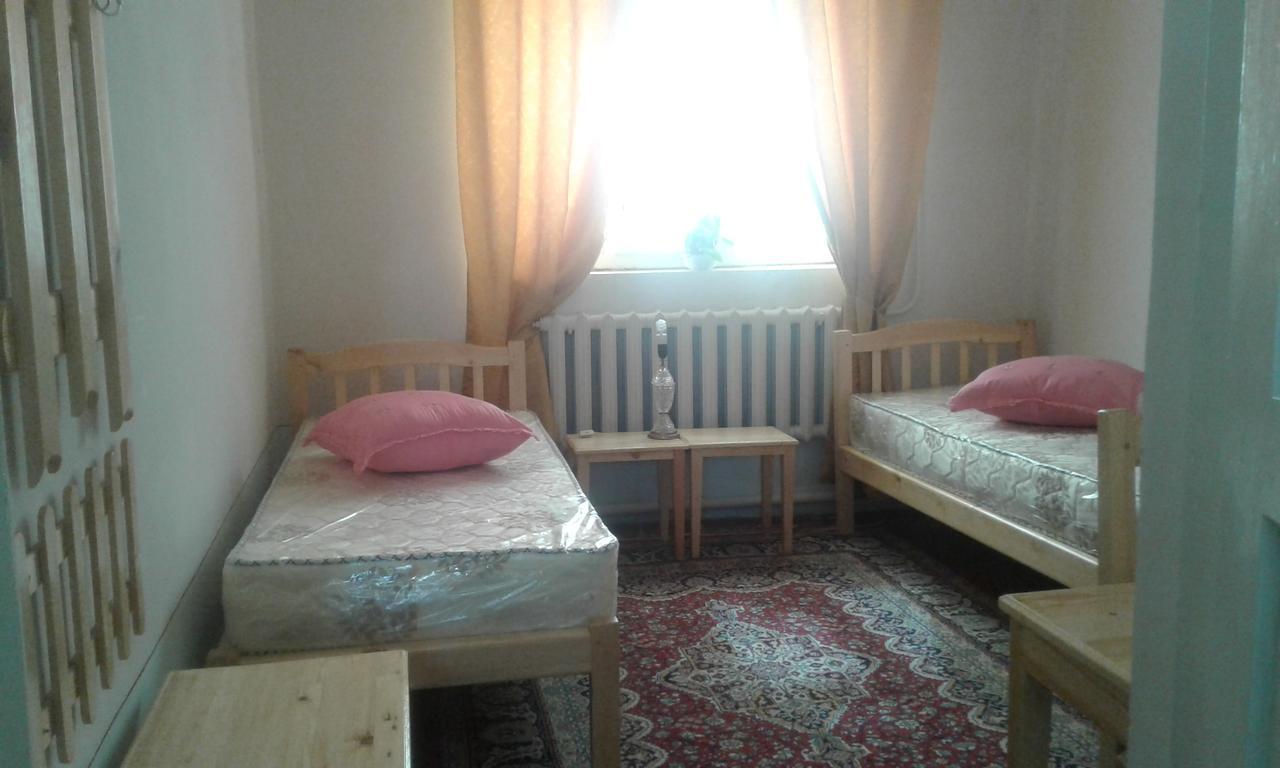 مبيت وإفطار Qorowul Western House المظهر الخارجي الصورة