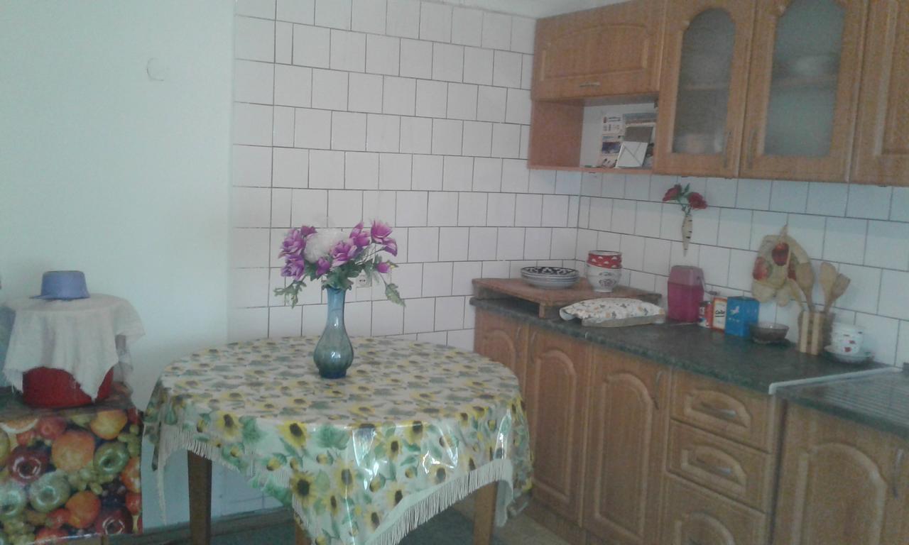 مبيت وإفطار Qorowul Western House المظهر الخارجي الصورة